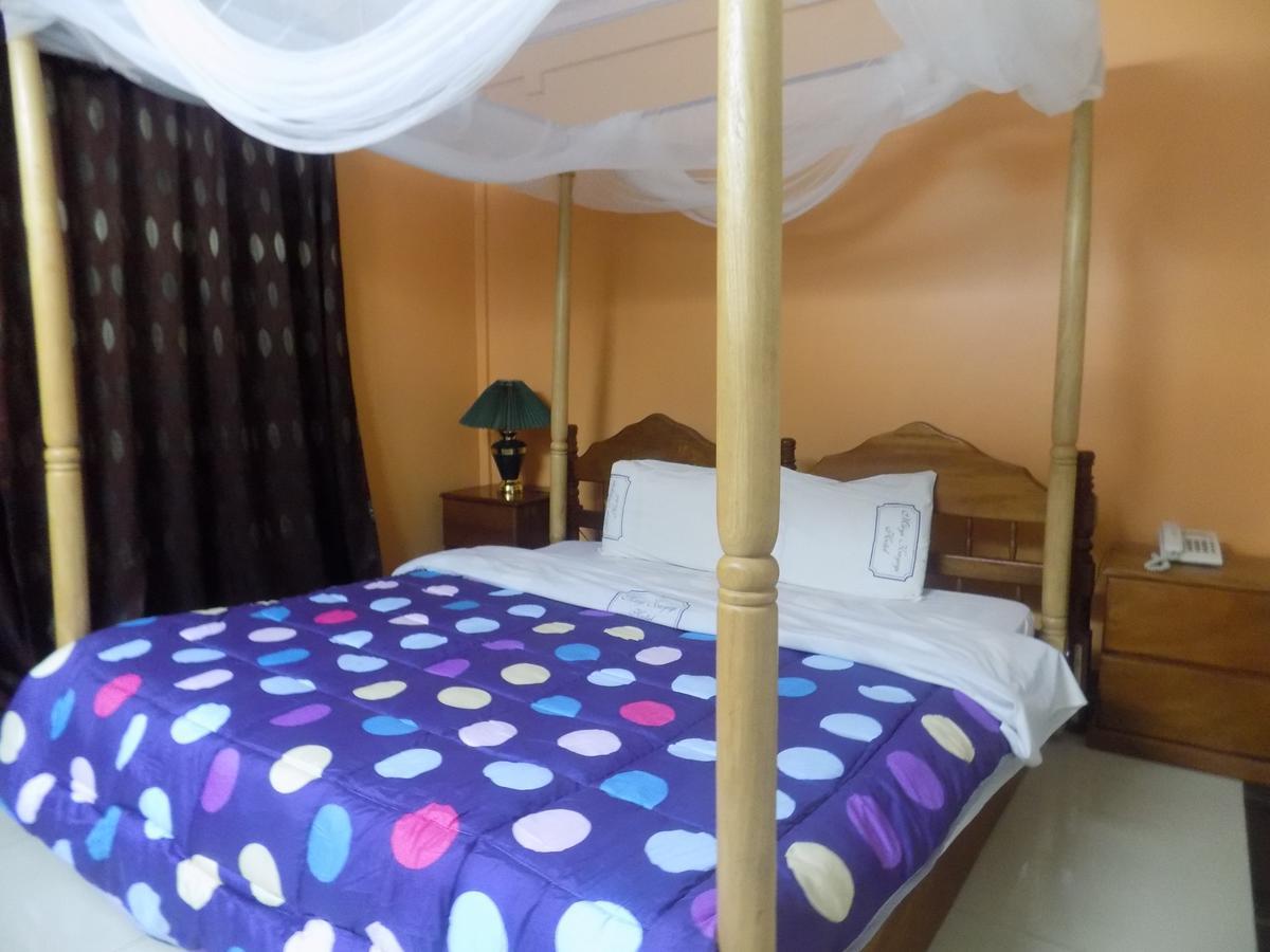 Kayegi Hotel Mbale Exterior foto
